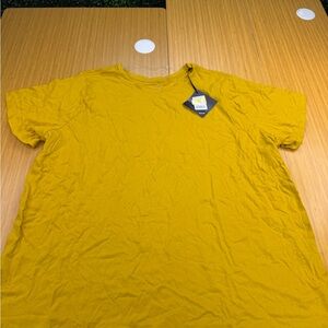 Ava & Viv Women's Plus Size 3X Short Sleeve Relaxed V Neck T-Shirt Yellow